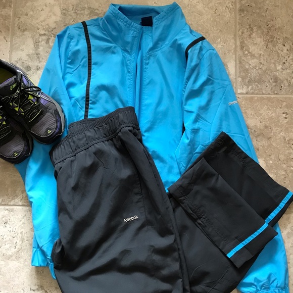 Reebok Pants - NWOT Reebok Mesh Lined Jogging Suit - Very Nice